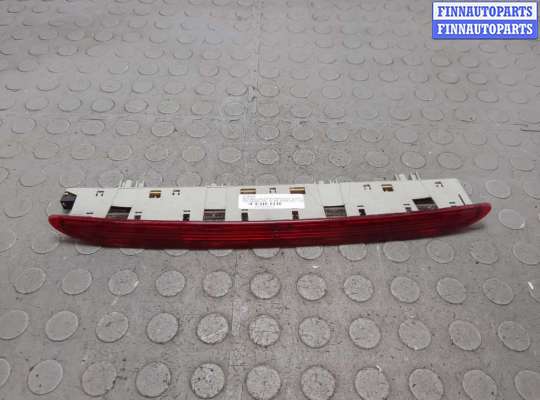 купить Фонарь дополнительный (стоп-сигнал) на Mercedes ML W164 2005-2011