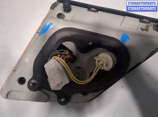 купить Фонарь крышки багажника на Hyundai Genesis 2008-2013