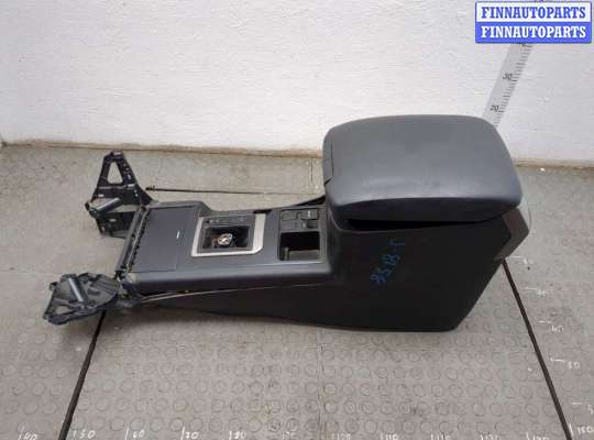 Разъем AUX/USB TT923624 на Toyota Land Cruiser Prado (150) - 2009-2020