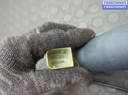 Стеклоподъемник электрический на Mercedes-Benz CLS (C219)