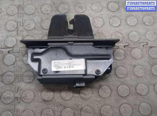 Замок багажника OP2391387 на Opel Vectra C 2002-2008