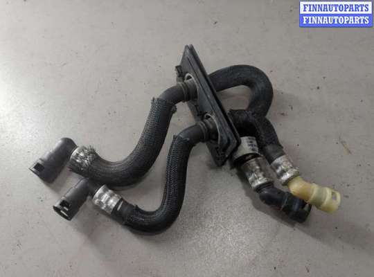 Патрубок (трубка, шланг) на Ford Explorer VI (U625)