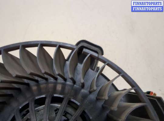 купить Двигатель отопителя (моторчик печки) на Opel Zafira B 2005-2014