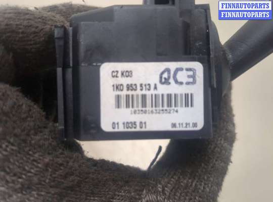 купить Переключатель поворотов на Volkswagen Golf 4 1997-2005