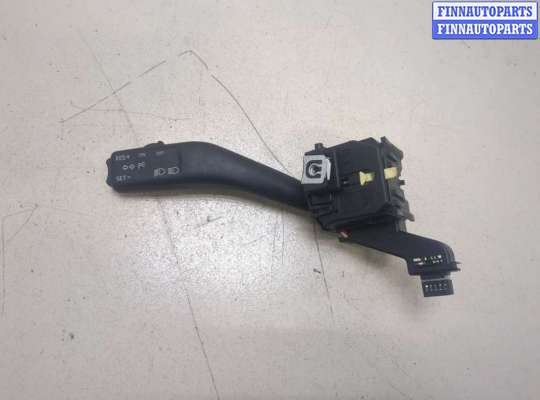 купить Переключатель поворотов на Volkswagen Golf 4 1997-2005