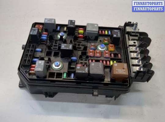 купить Блок предохранителей на Opel Astra K 2015-2021