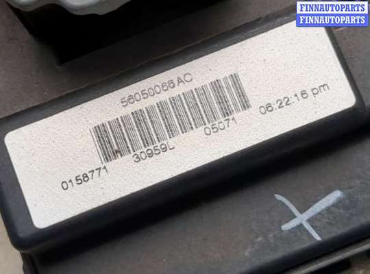 купить Блок предохранителей на Jeep Grand Cherokee 2004-2010