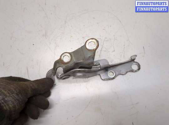 купить Петля капота на Toyota Corolla E12 2001-2006