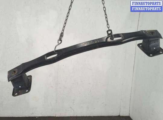 Усилитель бампера на BMW X5 (E70)