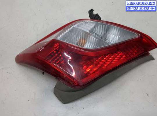 купить Фонарь (задний) на Toyota Yaris 2010-2017