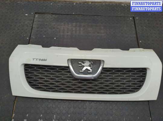 Решетка радиатора PG1227141 на Peugeot Boxer 2006-2014
