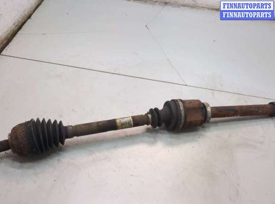 Полуось (приводной вал, шрус) RN1568812 на Renault Scenic 2003-2009