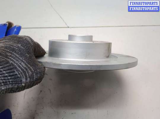 купить Ступица (кулак, цапфа) на Renault Scenic 2003-2009