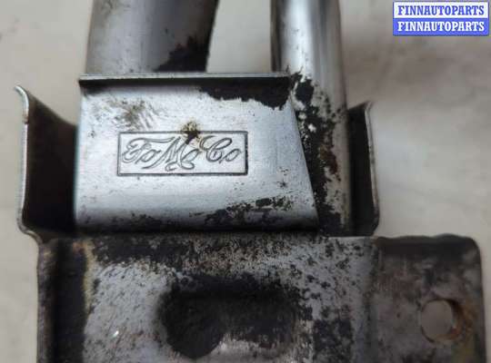 Горловина топливного бака на Ford Focus III