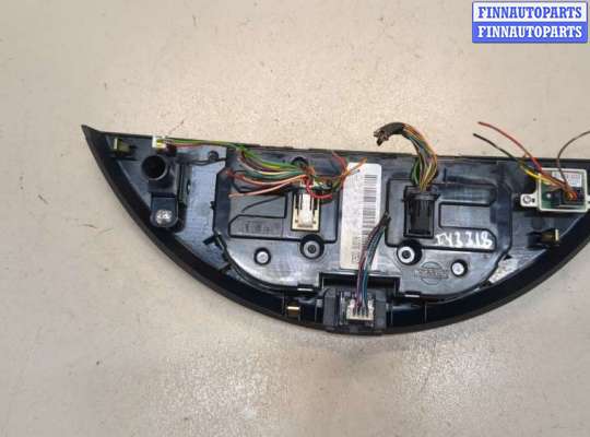 купить Переключатель отопителя (печки) на Nissan Note E11 2005-2013