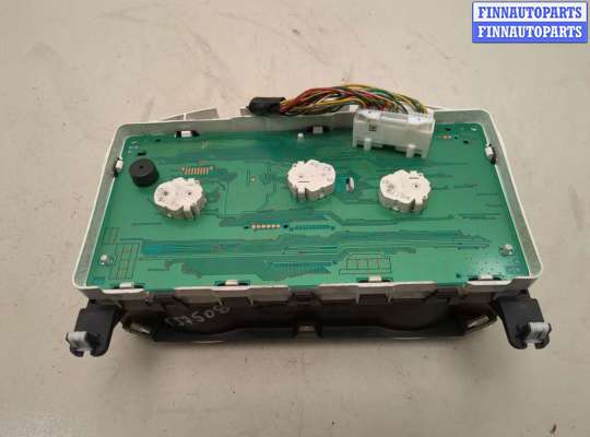 купить Щиток приборов (приборная панель) на Nissan Note E11 2005-2013