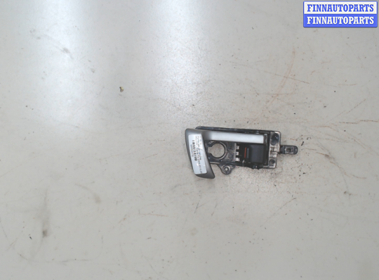 купить Ручка двери салона на Hyundai Santa Fe 2005-2012