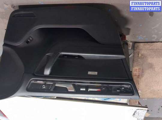 купить Дверная карта (Обшивка двери) на Volkswagen Touareg 2010-2014