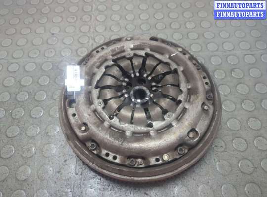 Маховик RN1580078 на Renault Megane 3 2009-2016