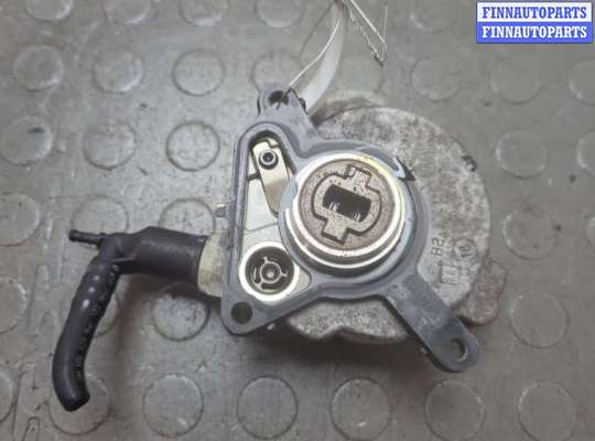 купить Насос вакуумный на Volkswagen Touareg 2010-2014