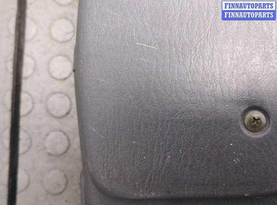 купить Консоль салона (кулисная часть) на Toyota RAV 4 2000-2005