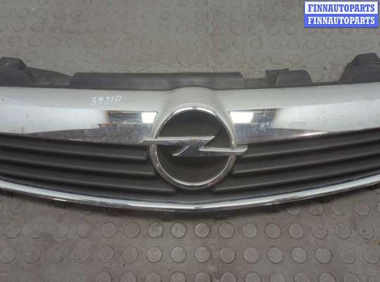 купить Решетка радиатора на Opel Zafira B 2005-2014