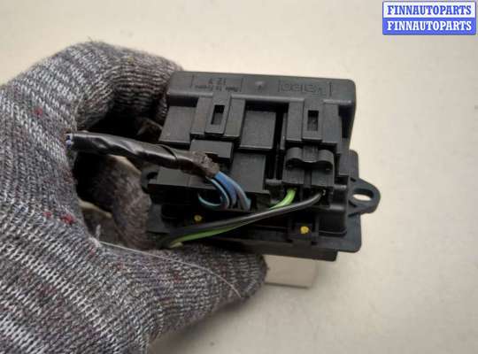 купить Сопротивление отопителя (моторчика печки) на Chrysler Pacifica 2003-2008