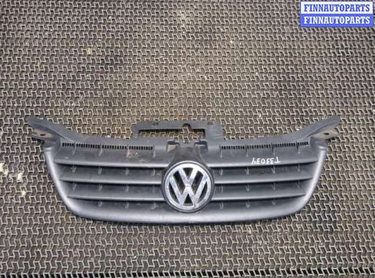 купить Решетка радиатора на Volkswagen Touran 2003-2006