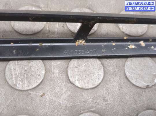 купить Щеткодержатель на Audi Q7 2005-2015