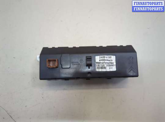 купить Дисплей компьютера (информационный) на Citroen C4 2010-2020