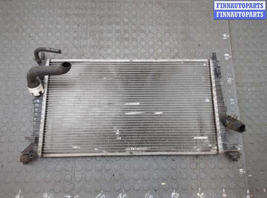 Радиатор охлаждения двигателя FO2207588 на Ford Focus 1 1998-2004