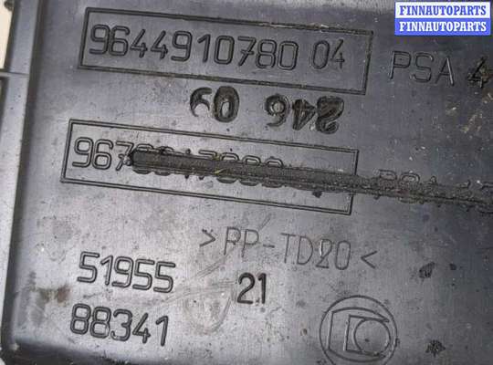 купить Корпус воздушного фильтра на Peugeot 407 2004-2011