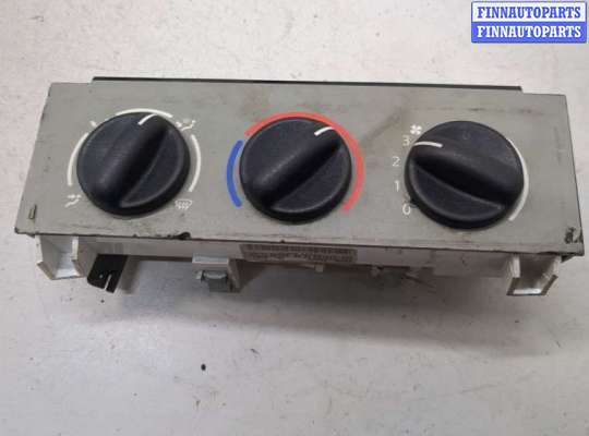 Переключатель отопителя (печки) RN1581871 на Renault Kangoo 1998-2008