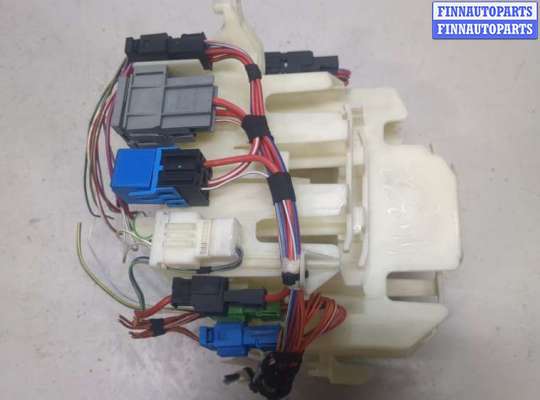 купить Кронштейн блока управления на BMW 3 E90, E91, E92, E93 2005-2012