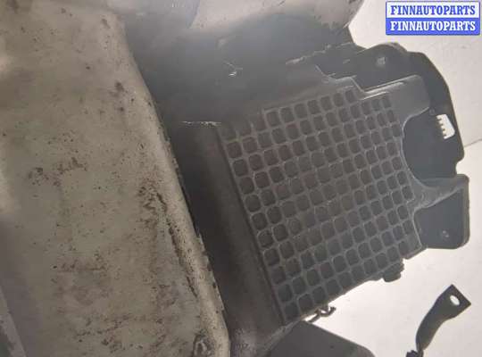 купить Компрессор кондиционера на Mazda MPV 1999-2006