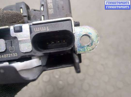 купить Замок багажника на Volkswagen Golf 7 2012-2020