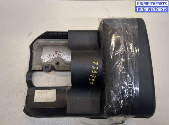 купить Кожух рулевой колонки на Land Rover Discovery 3 2004-2009