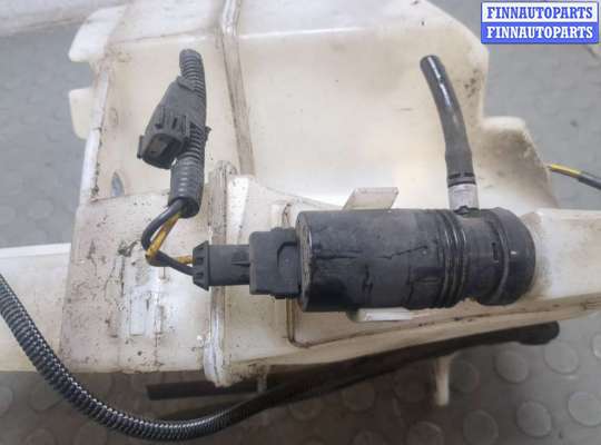 Бачок омывателя на Volvo XC90