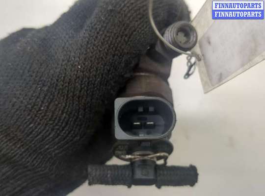 купить Форсунка топливная на BMW X5 E53 2000-2006