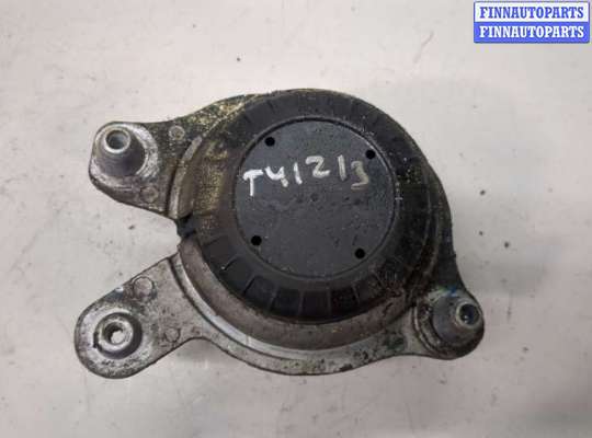 Подушка крепления двигателя MB1543897 на Mercedes C W205 2014-2023