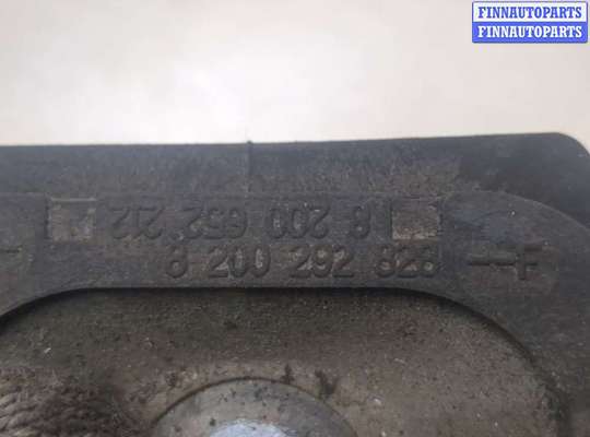 Подушка КПП на Renault Megane II