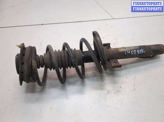 Амортизатор подвески RN1585311 на Renault Scenic 2003-2009