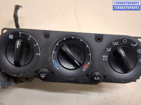 Блок управления печкой на Ford Explorer IV (U251)