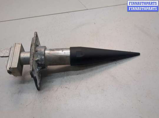 Кронштейн бампера AU1655746 на Audi A8 (D3) 2002-2010