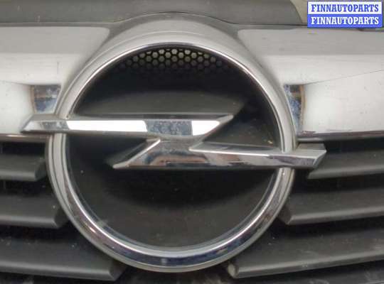 купить Решетка радиатора на Opel Zafira B 2005-2014