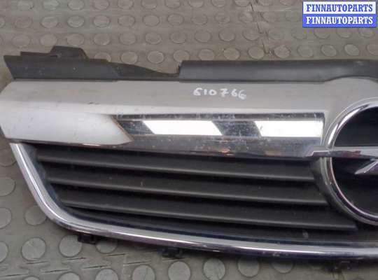 купить Решетка радиатора на Opel Zafira B 2005-2014