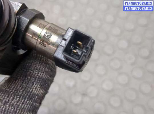 Форсунка топливная на Volkswagen Passat B6 (3C)