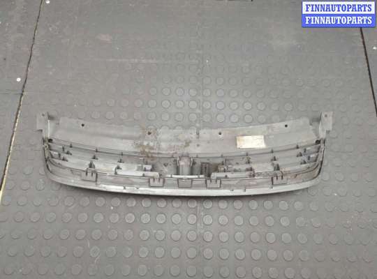 купить Решетка радиатора на Ford C-Max 2002-2010