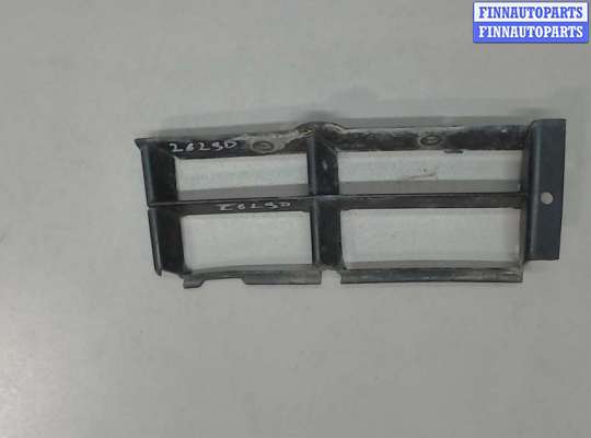 Заглушка (решётка) бампера BM3369613 на BMW 5 E39 1995-2003