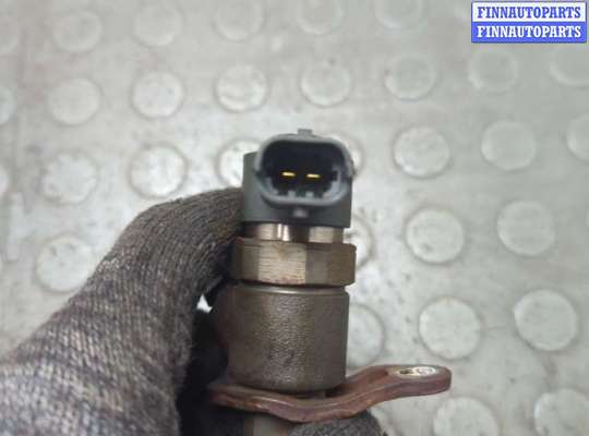 купить Форсунка топливная на Volvo XC70 2000-2007